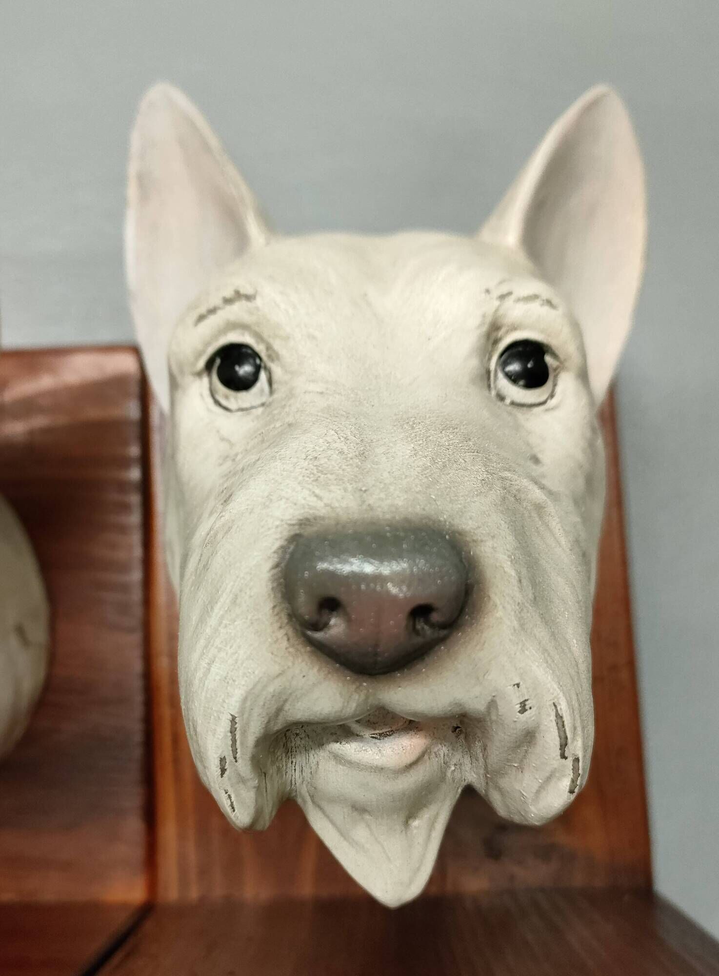 Dog head bookends ~ composite resin ~ vintage from the 70s/80s ~ england