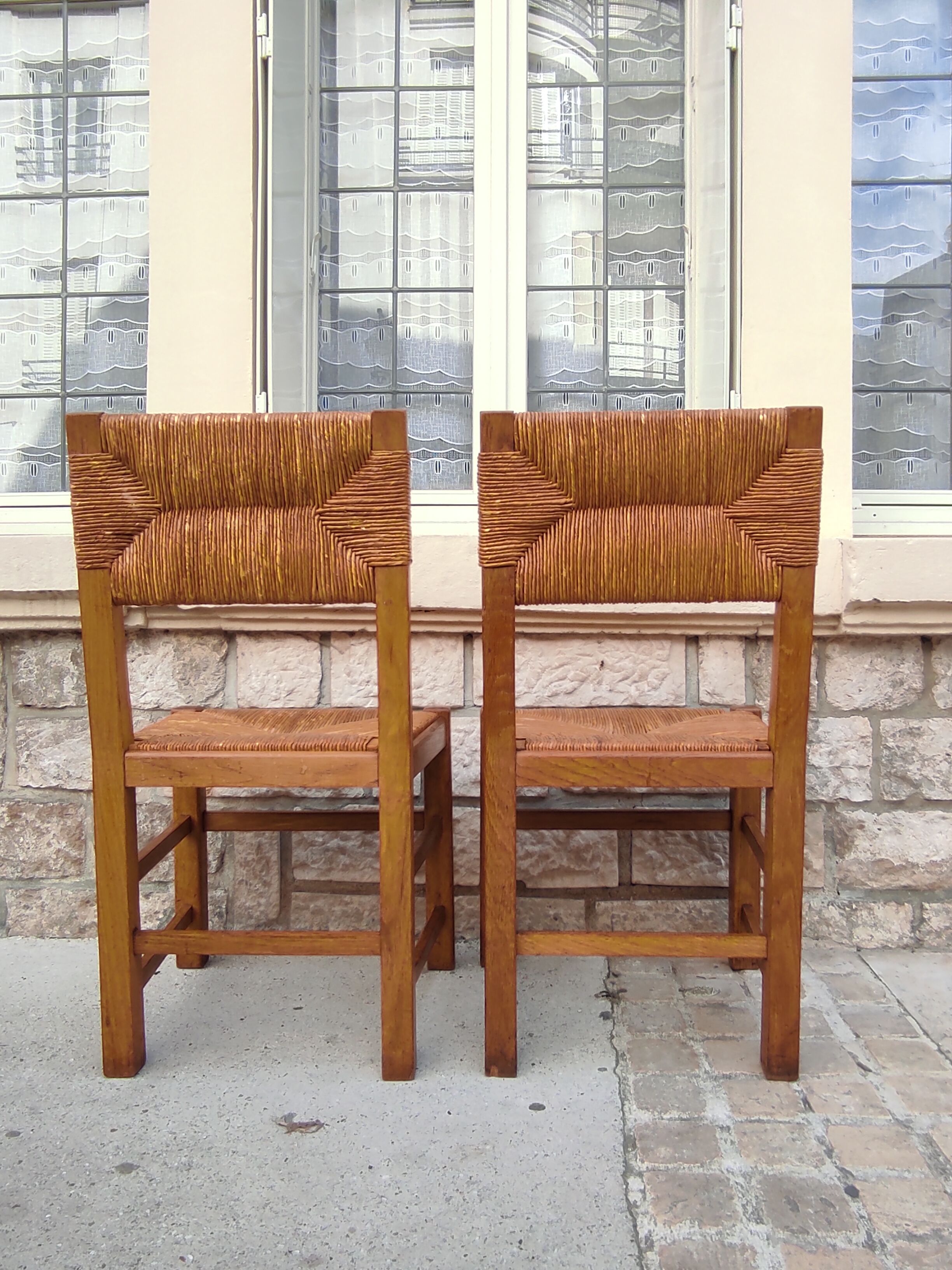8 Mulched chairs 50s