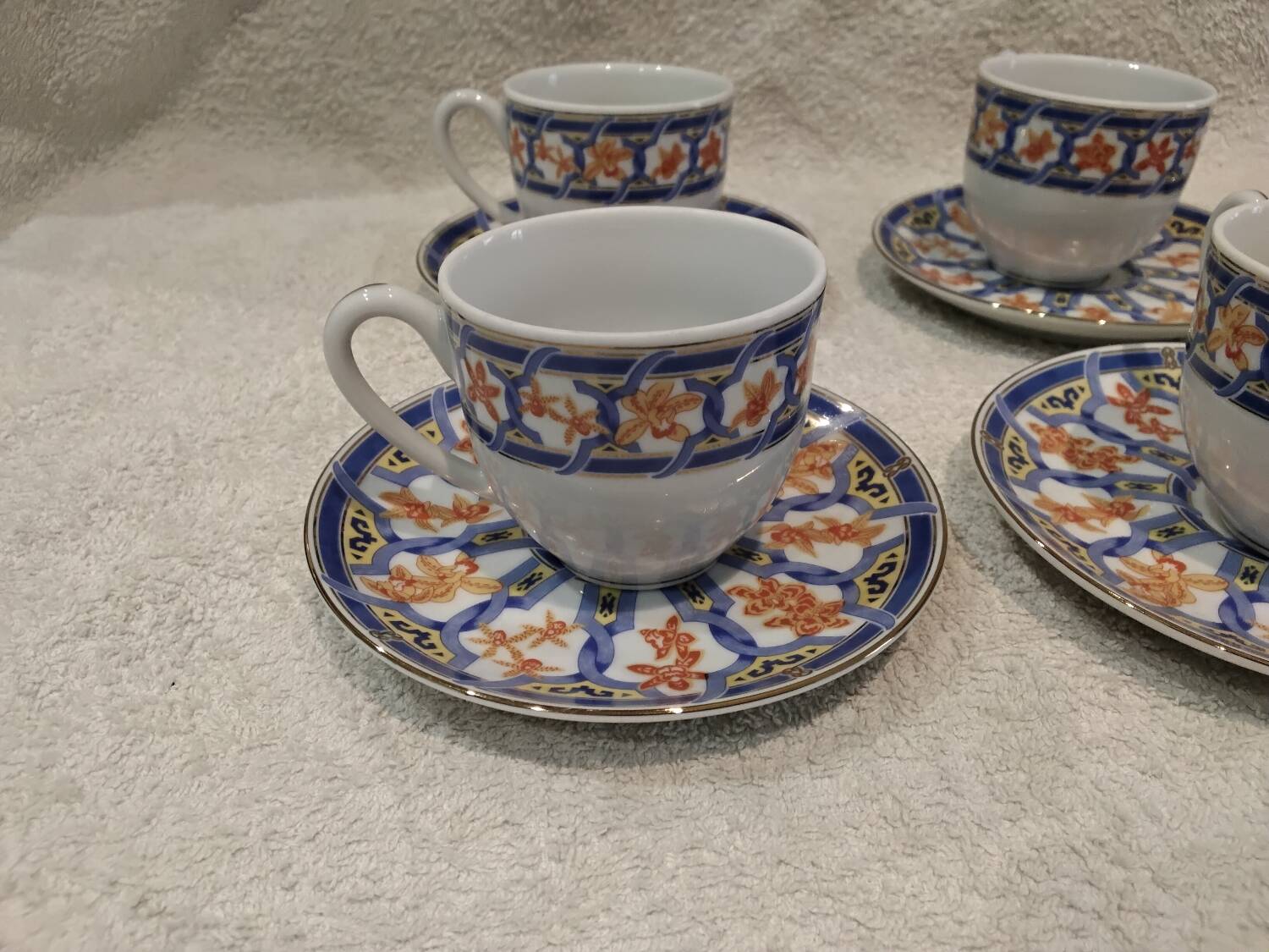 6 cups and 6 saucers, Christofle porcelain, Oceana Ginkgo blue pattern
