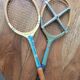 Paire d anciennes raquettes de tennis vers 1930