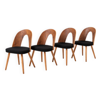 Lot de 4 chaises de salle à manger du milieu du siècle par A.Šuman, retapissées en KVADRAT