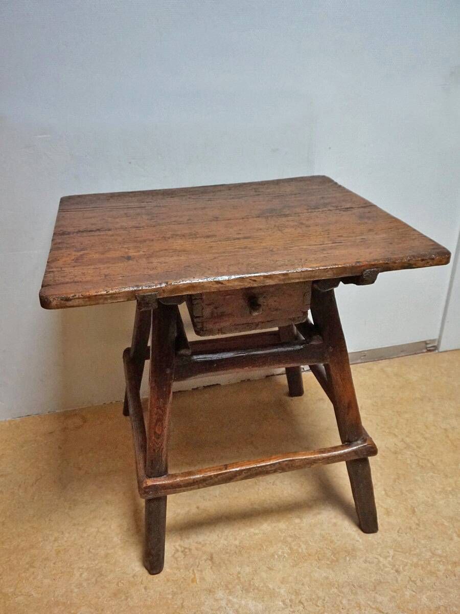 Small size Antique Bankers/ Rent or Merchant Table, late 18th C.