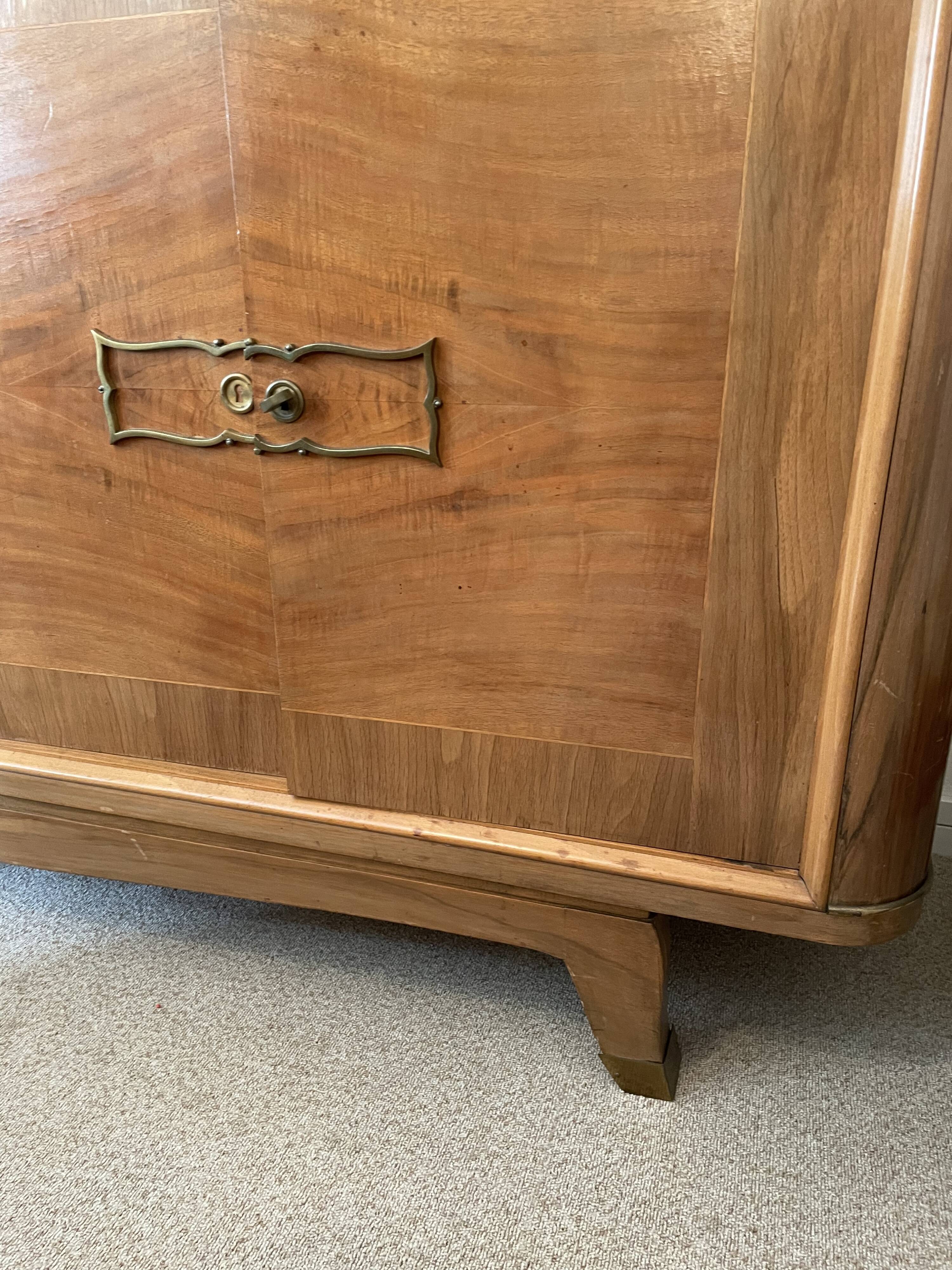 Drowned sideboard ep art deco