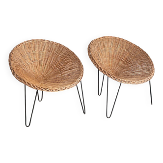 Paire de chaises longues en rotin