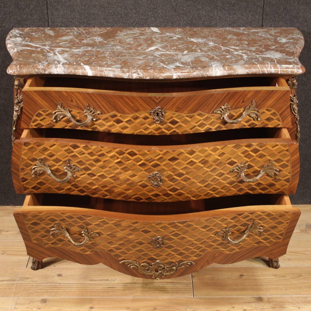 Commode de style Louis XV français du 20e siècle