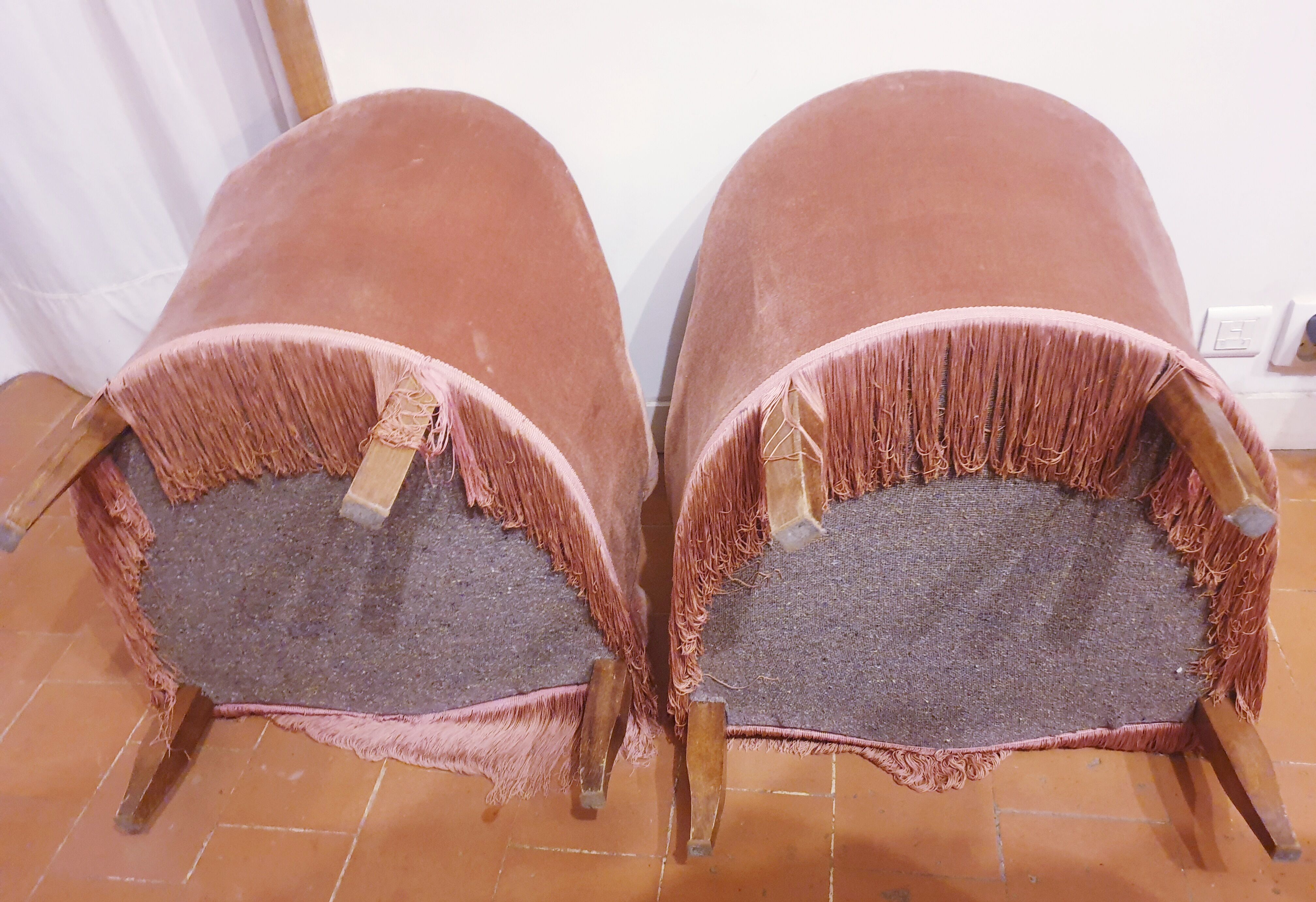 Pair of powder pink toad armchair