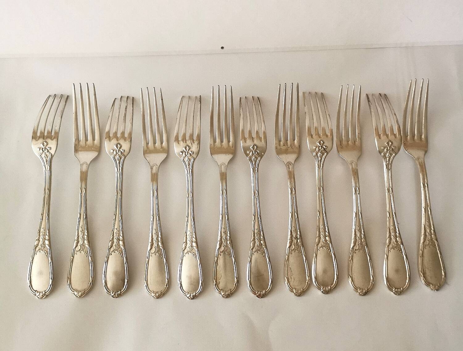 Ercuis 12 antique silver plated metal forks 1910