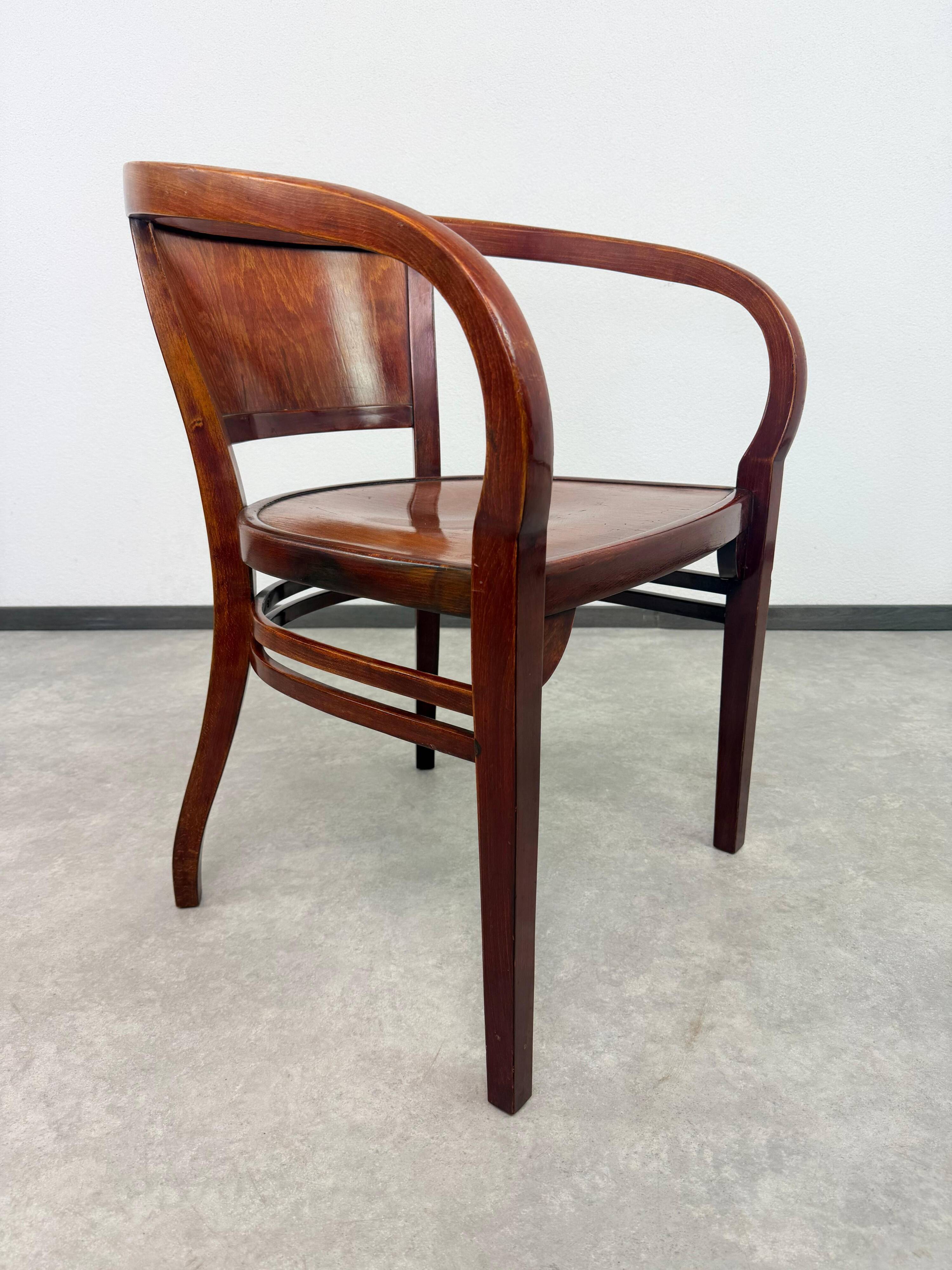 Extremely rare armchair no. 6521 by Otto Wagner for Thonet