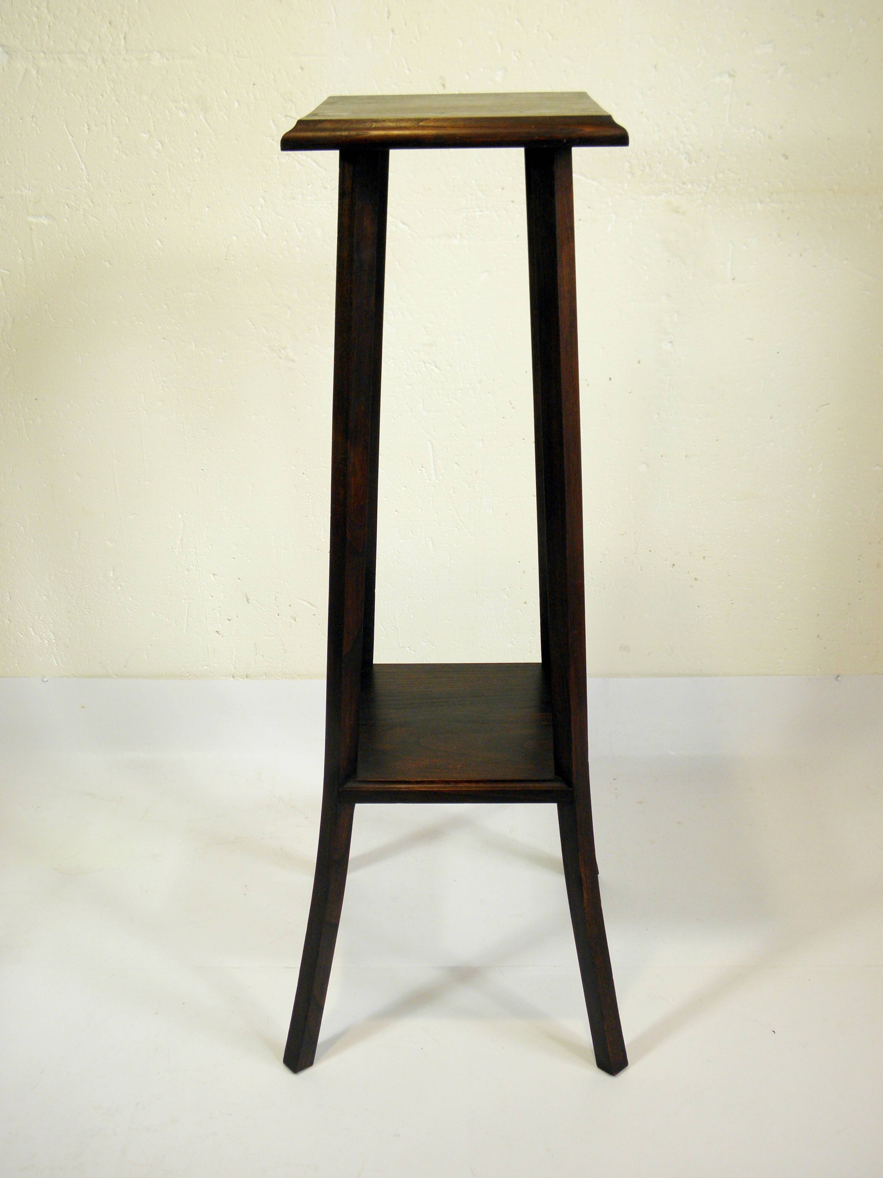 Sellette en bois pieds galbés 88 cm