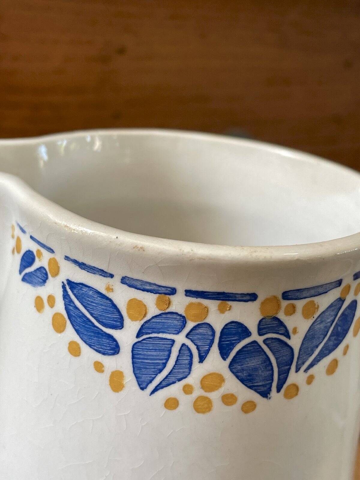 Small HBCM pitcher, Colette model, height 15.5 cm