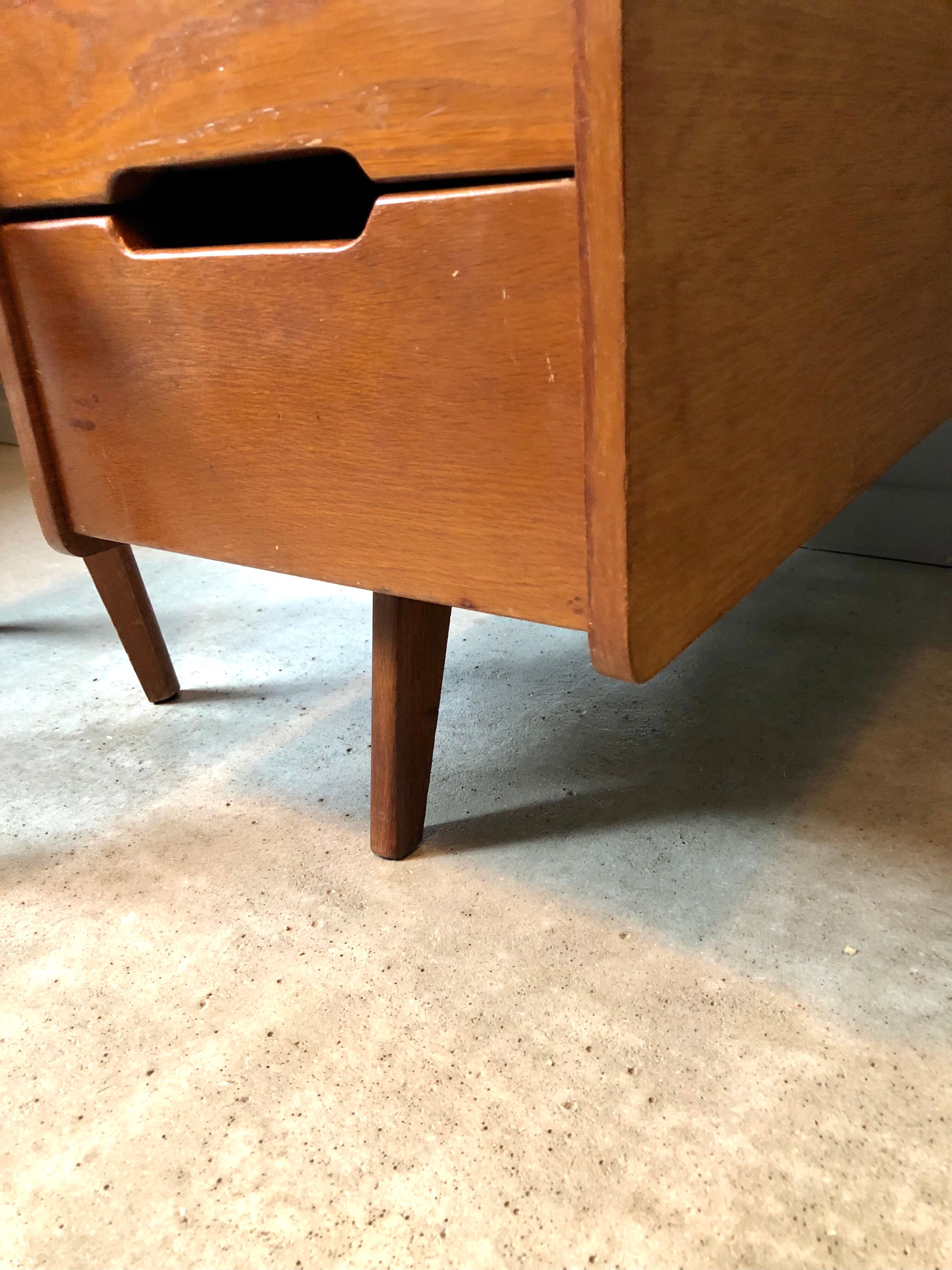 Bureau et tabouret Jacques Hauville