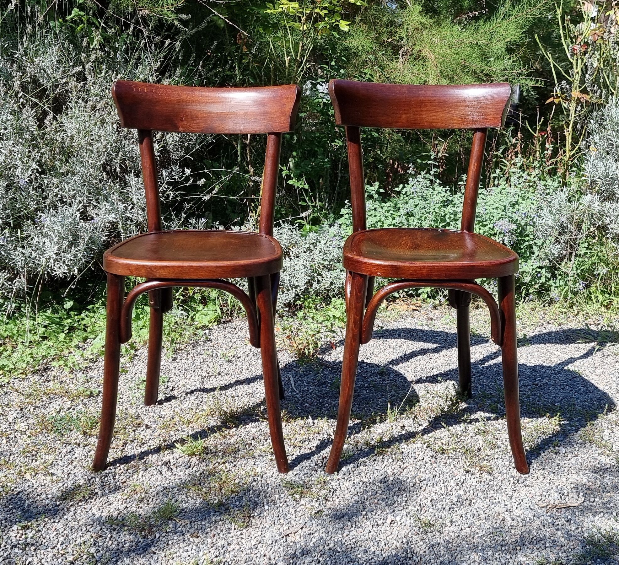 2 Fischel bistro chairs from the 30s