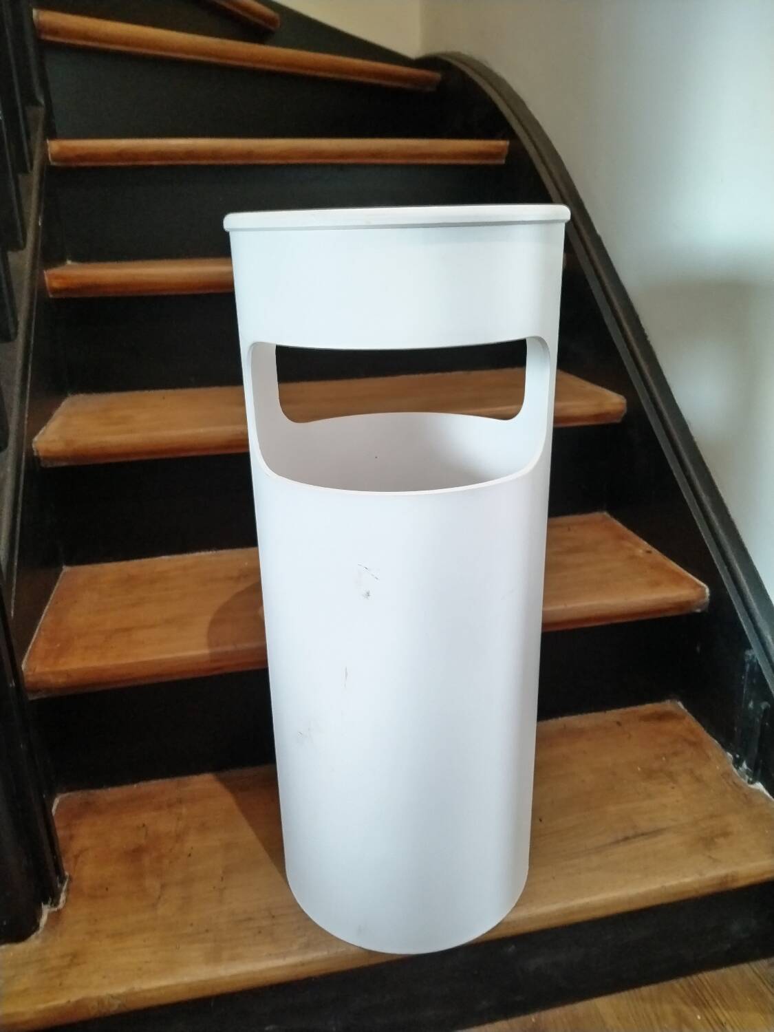 Kartell umbrella stand by Gino Colombini