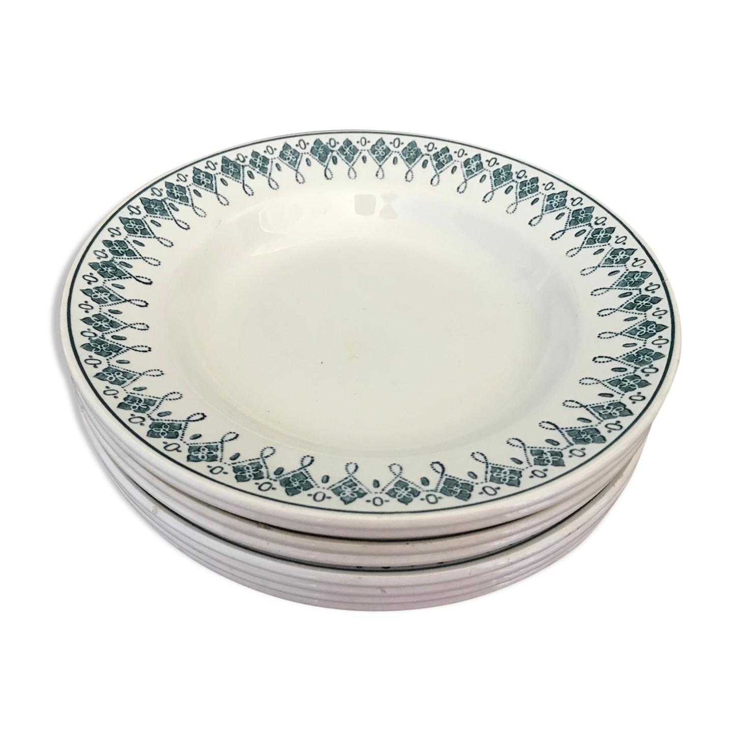 Nine st Amand hollow plates