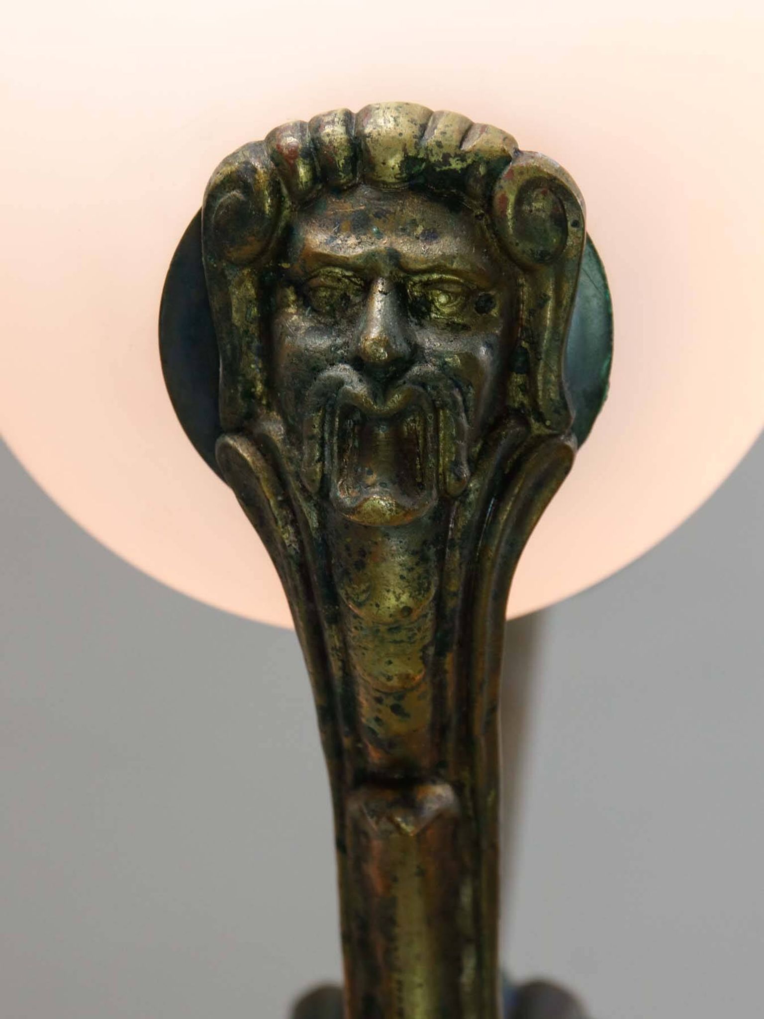 Chandelier figural en laiton Art Déco français, 1930