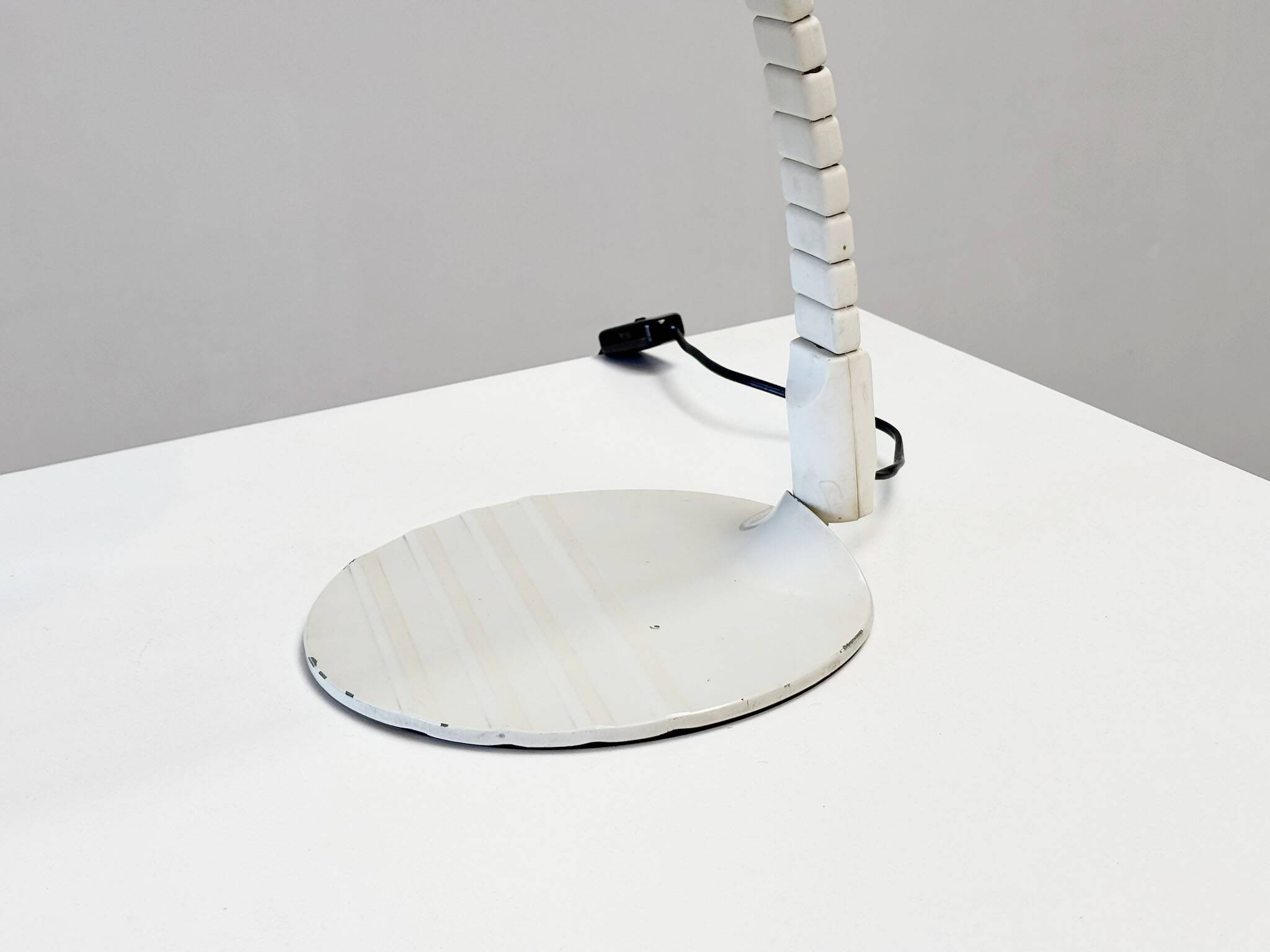 Italian table lamp Flex 660 by Elio Martinelli for Martinelli Luce