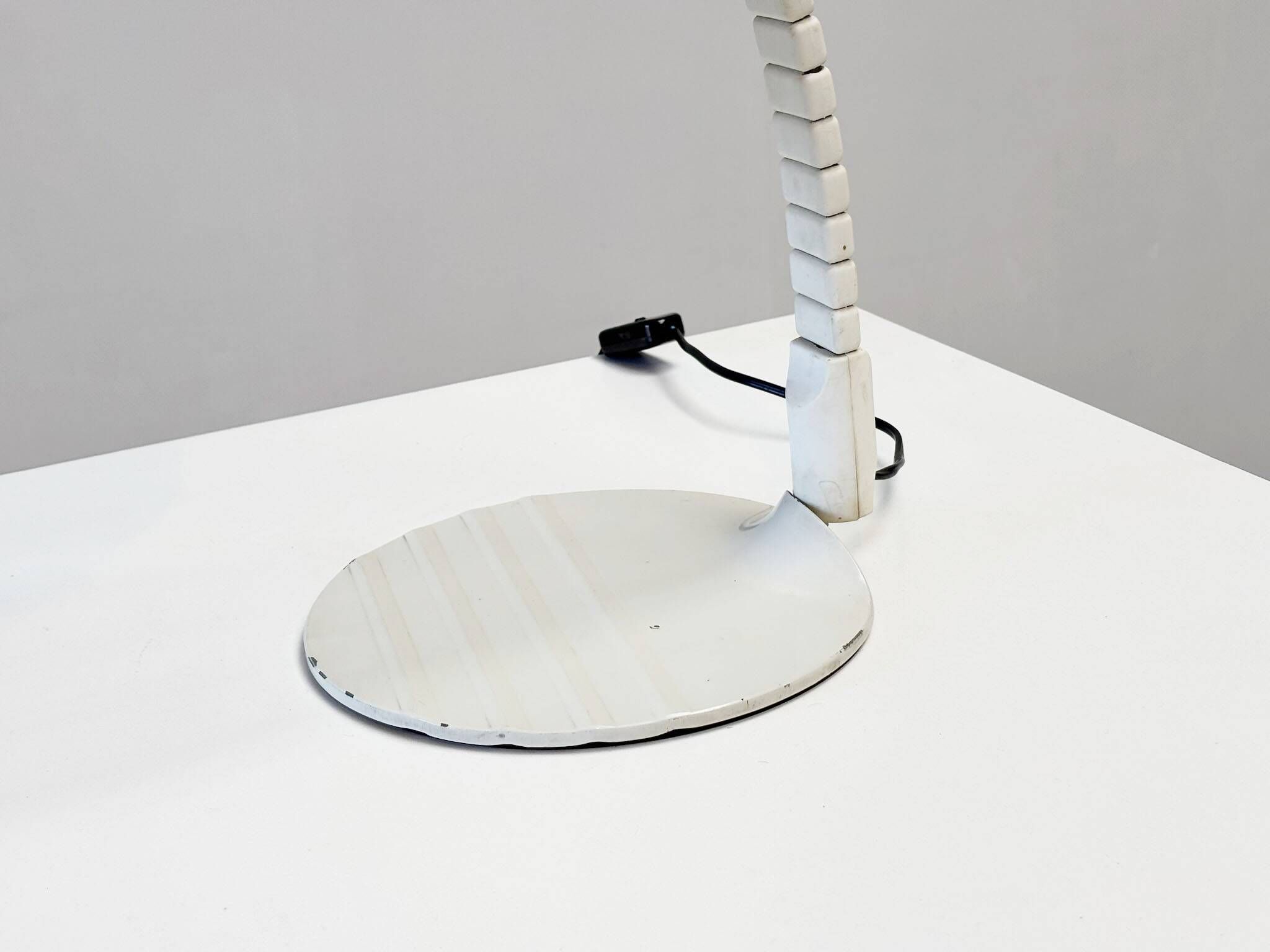 Italian table lamp Flex 660 by Elio Martinelli for Martinelli Luce