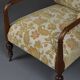 Paire de fauteuils édouardiens en hêtre, tissu vintage