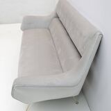 Canapé moderne italien du milieu du siècle en velours pour Minotti, Gigi Radice, 1950s