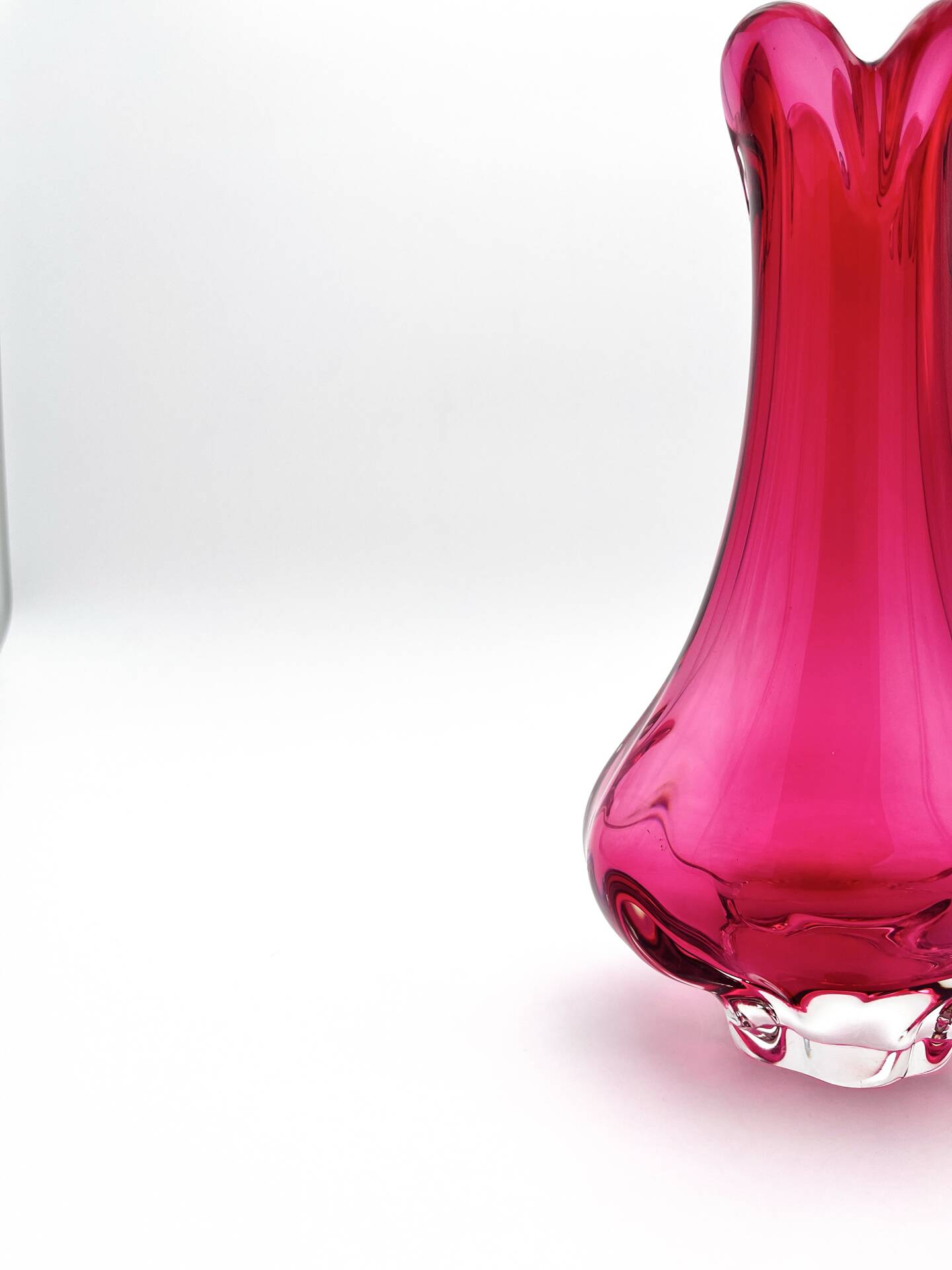 Set of 2 Organic Art Vases Josef Hospodka - Sommerso Fuchsia