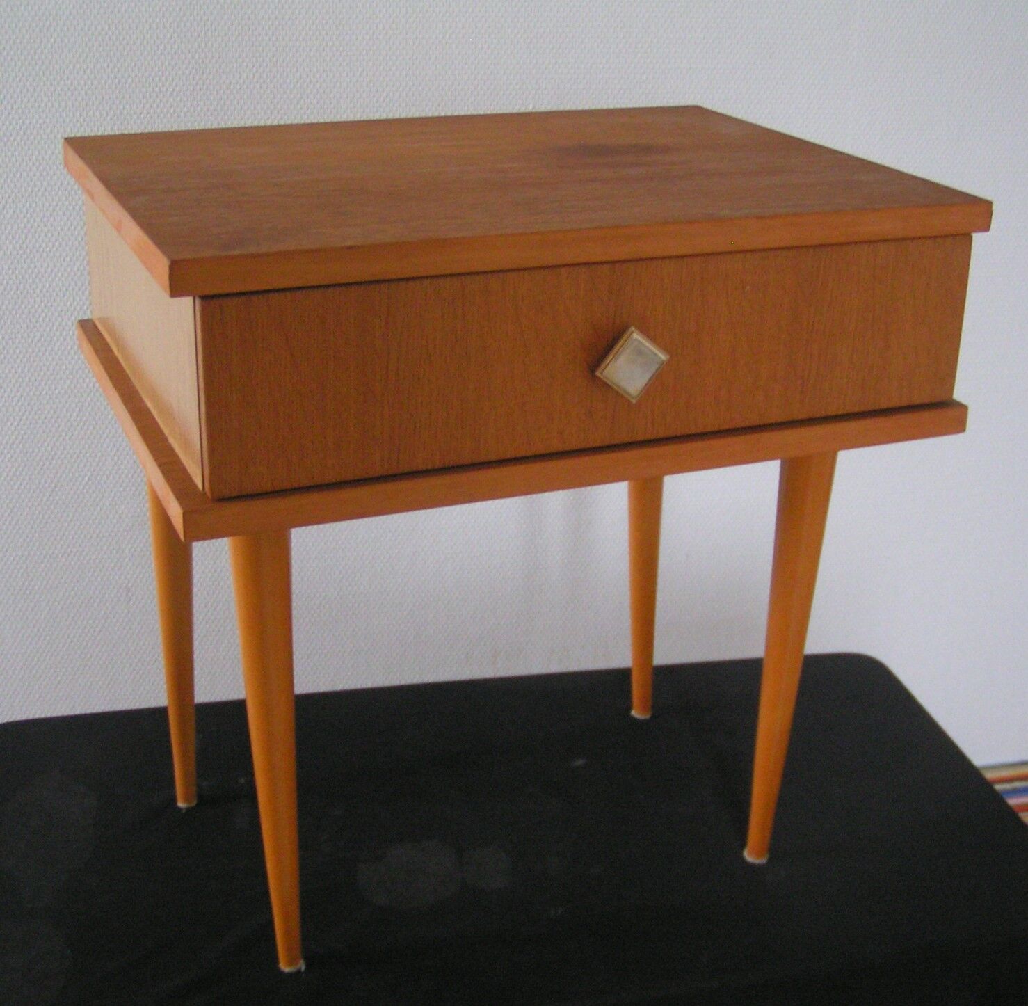 Bedside 60