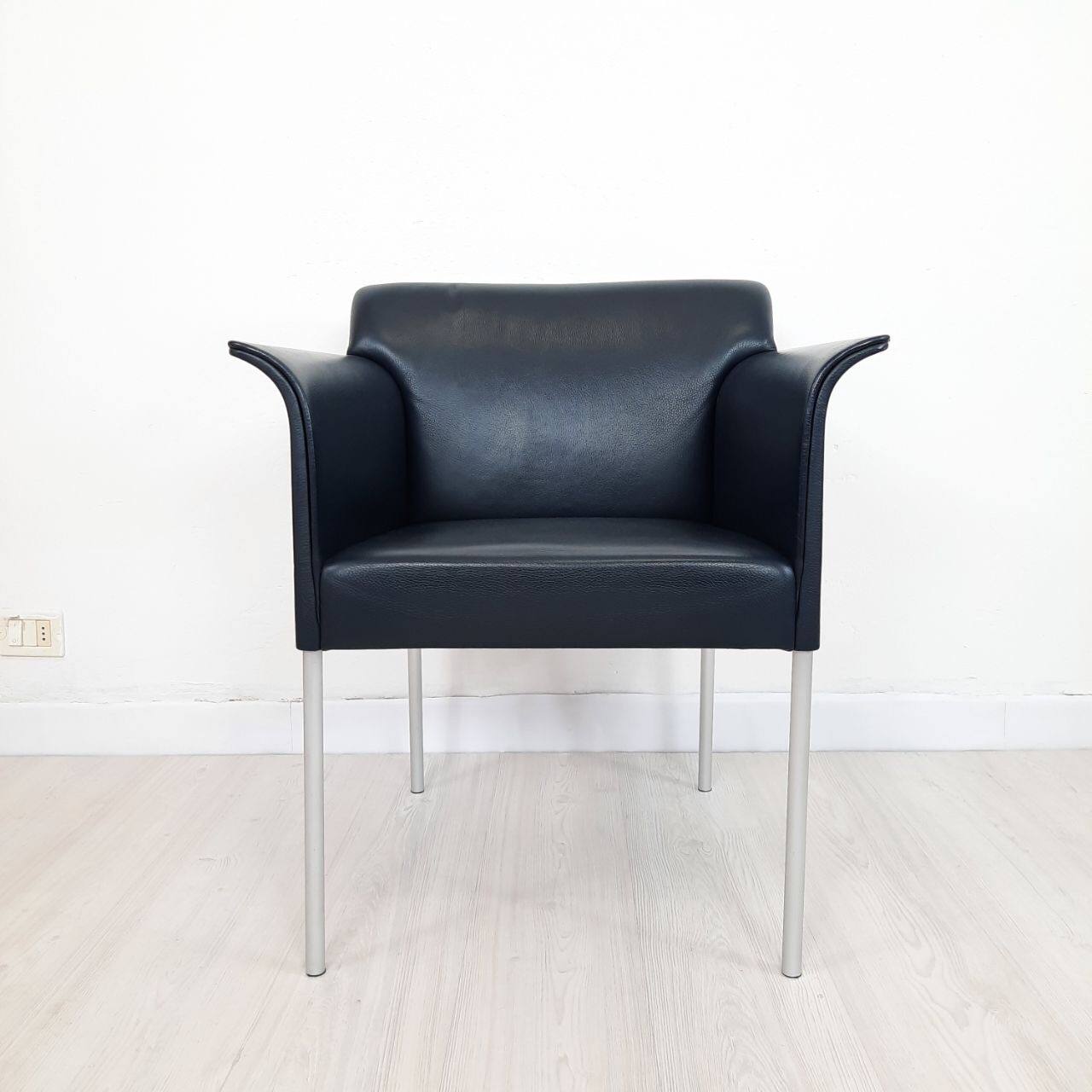 Quatre fauteuils de Matteo Grassi cuir années 1990/2000