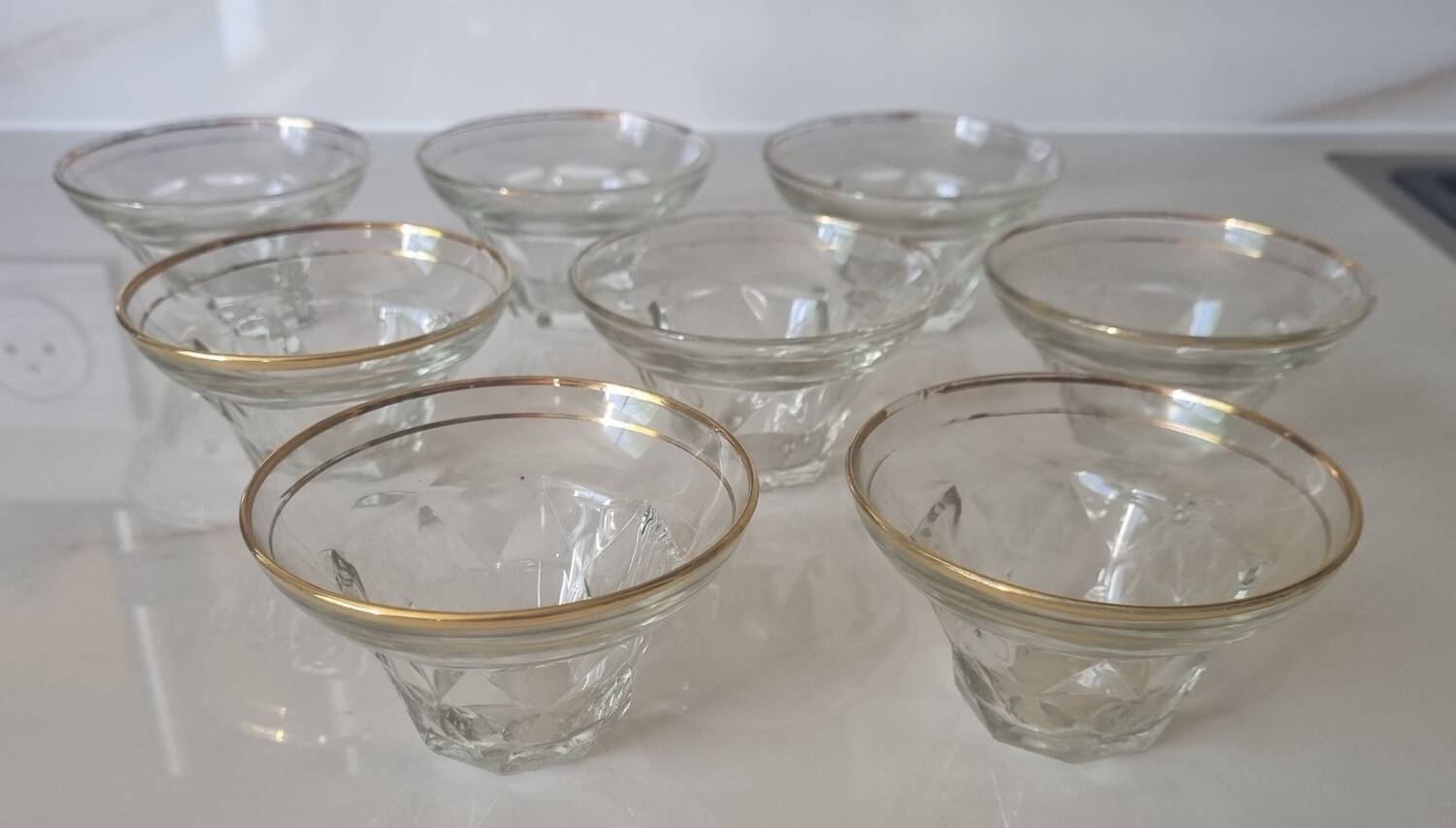 8 Art Deco champagne or ice cream coupes, 1940.