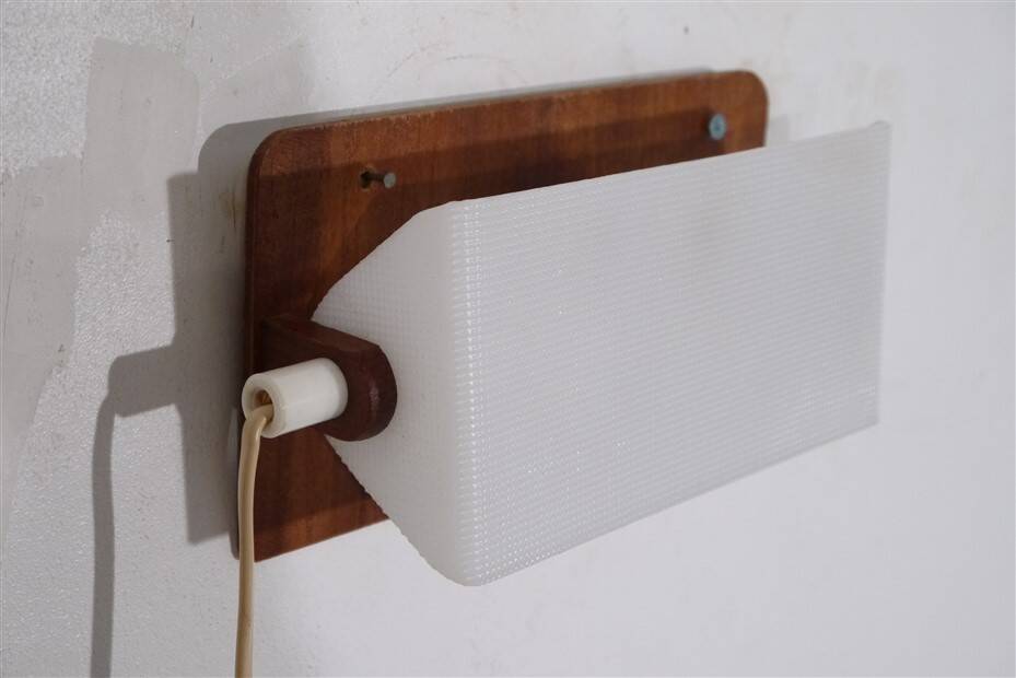 Applique vintage scandinave en teck et plexi 1970