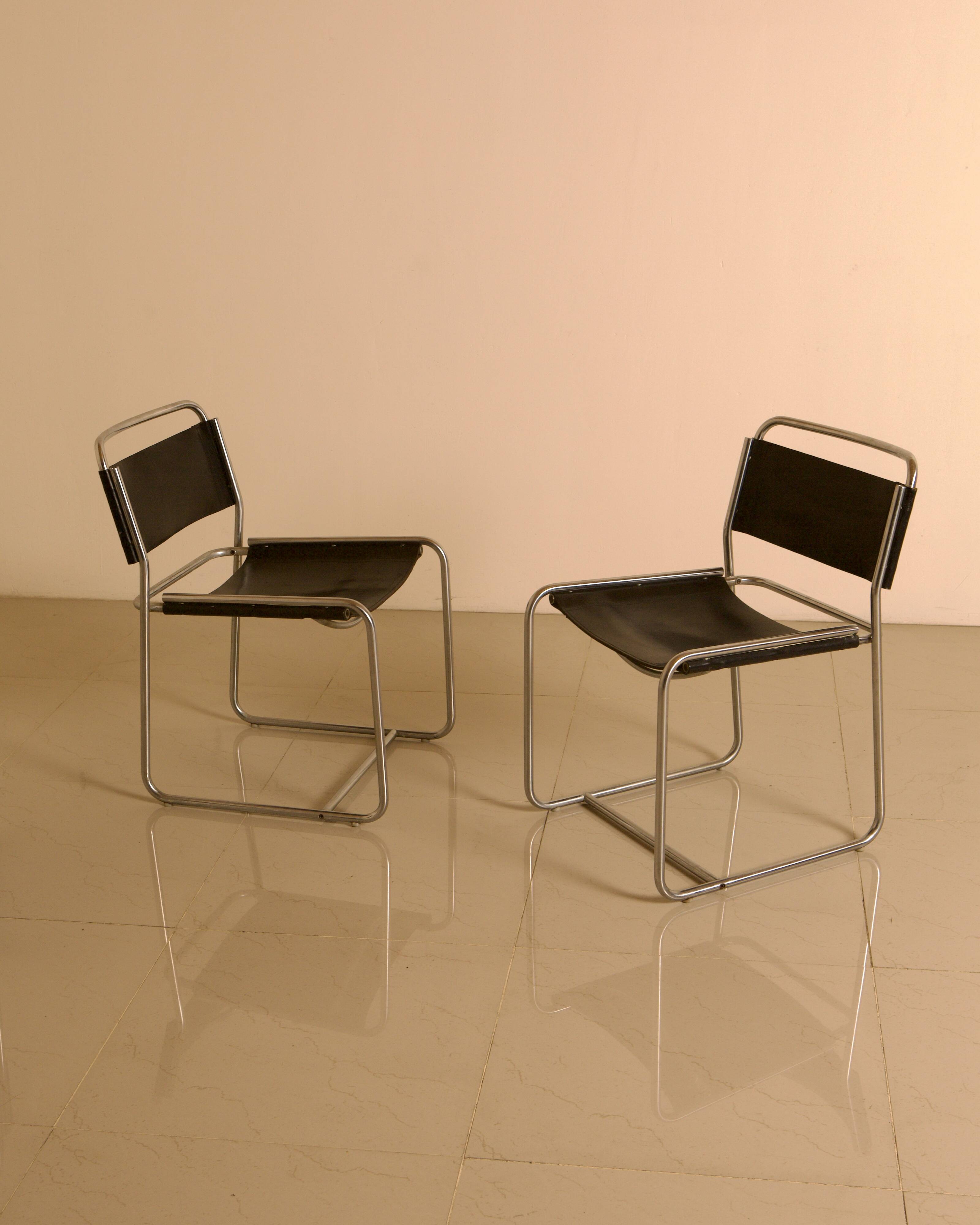 Set of 4 SE18 chairs — Claire Bataille & Paul Ibens / Spectrum, year
