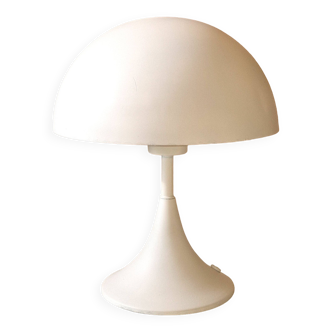 White mushroom lamp