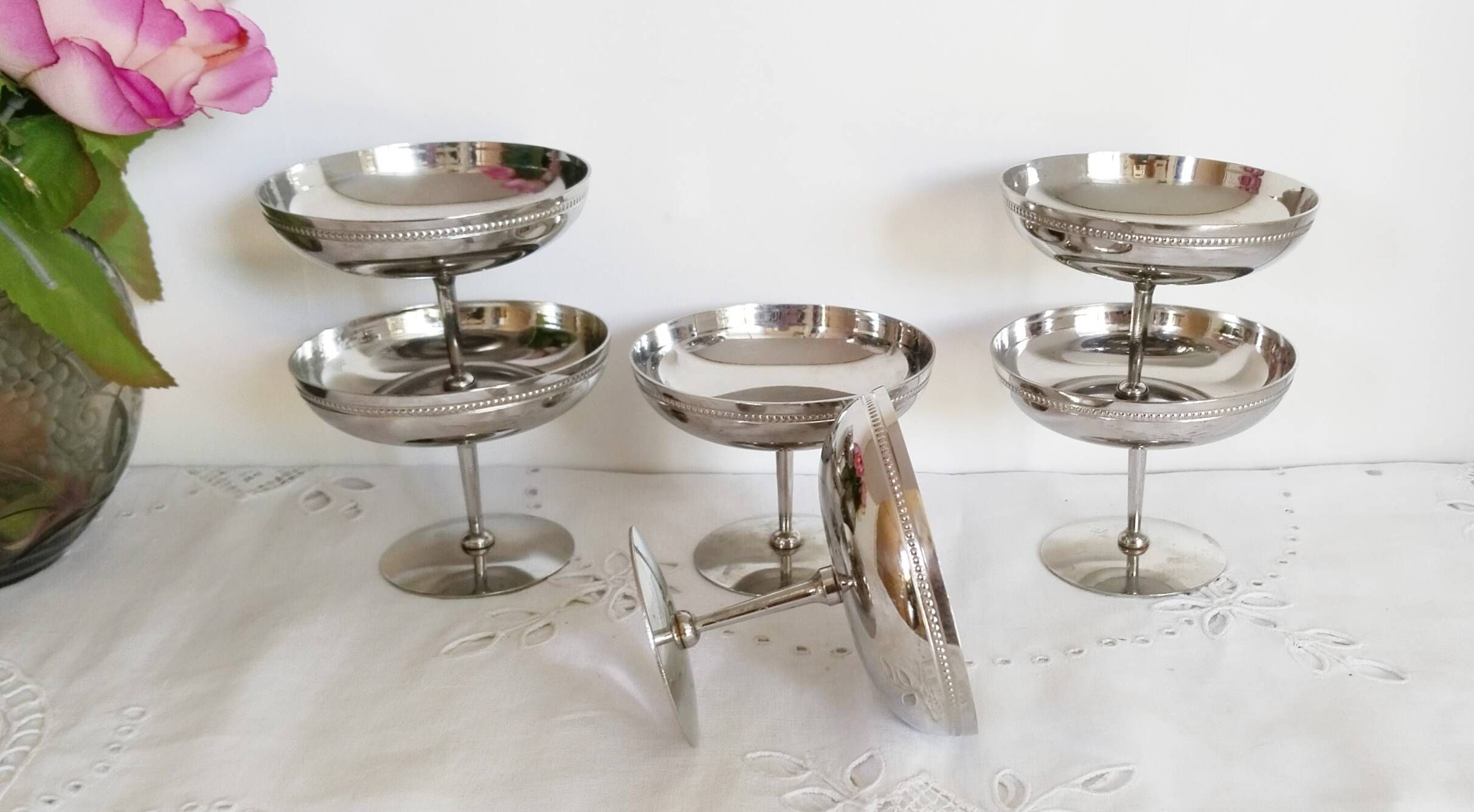 Ice cream or sorbet cups, set of 6, in 18/10 stainless steel (ref 24 / 25)