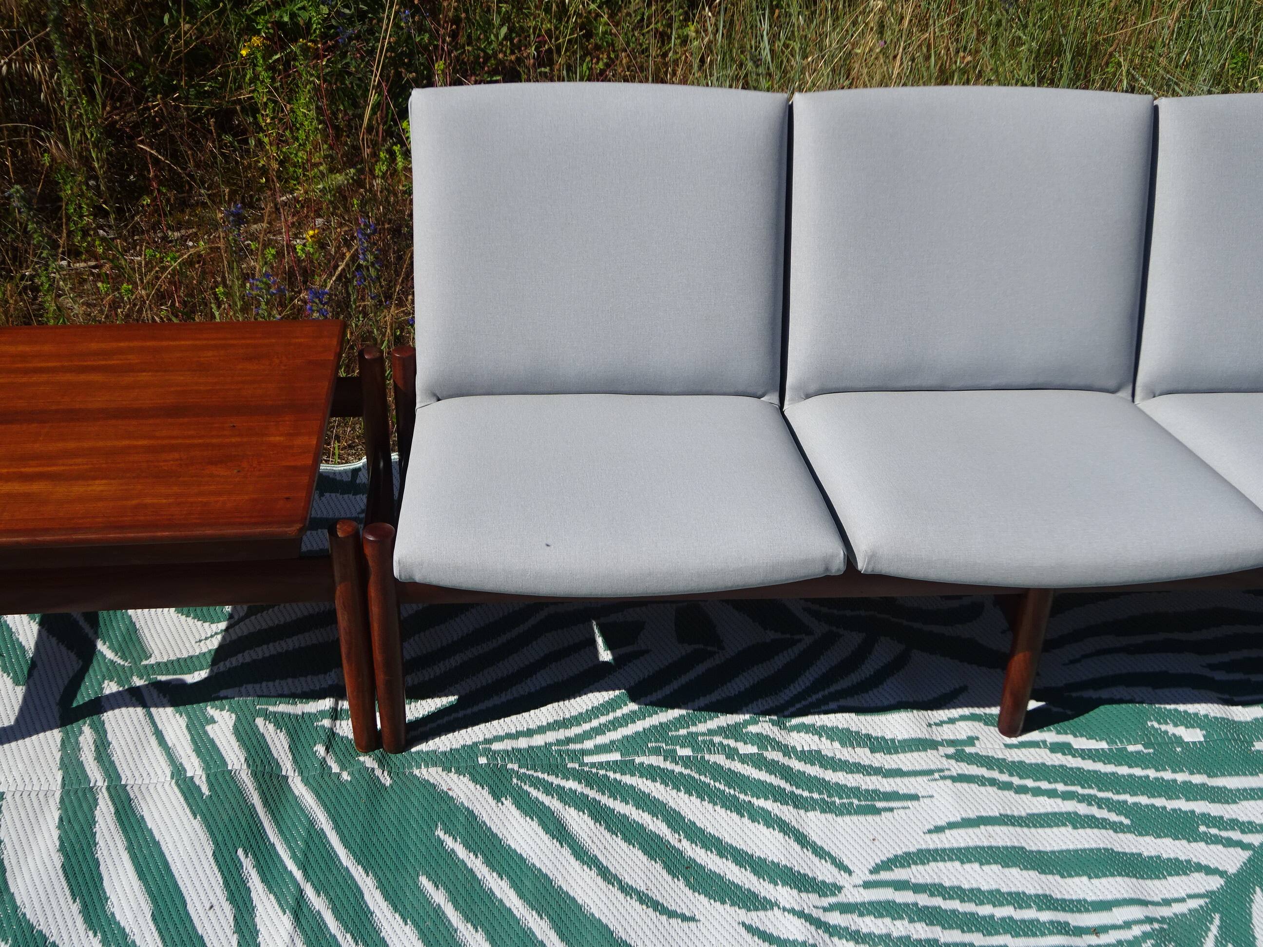 Karl Sørlie & Sønner 3-seater modular bench and coffee table