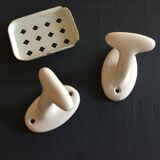 Pair of porcelain hooks