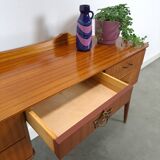 Side table met lades en messing details uit Zweden, kinder bureau