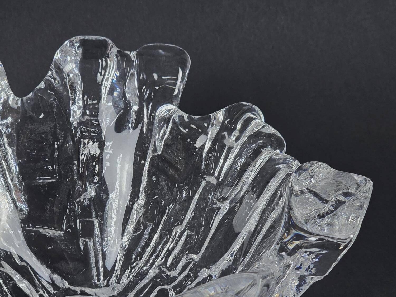Vintage 1970s Maleras 'Isak' Art Glass Crystal Bowl By Mats Jonasson.