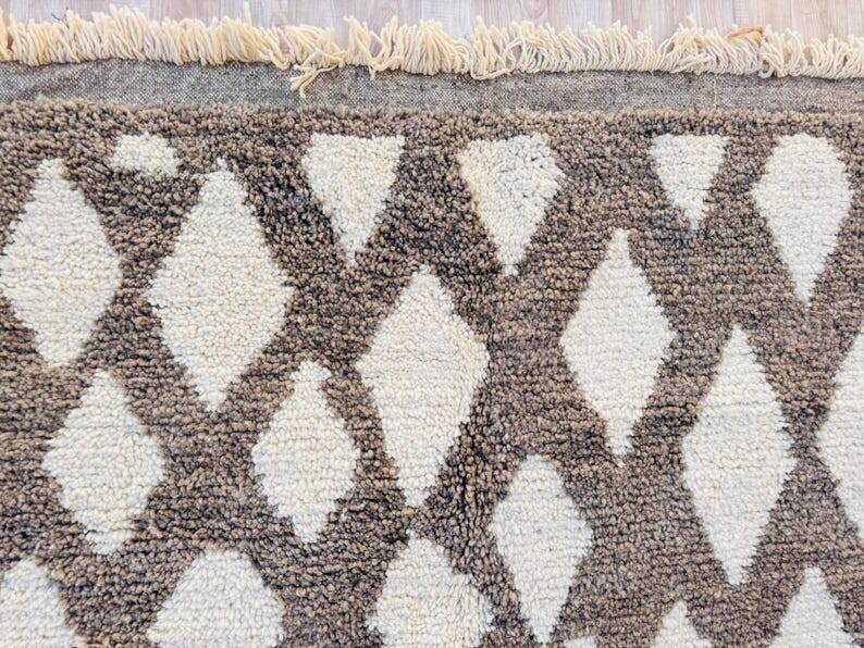 Handmade Beni Ourain wool rug 150/250cm