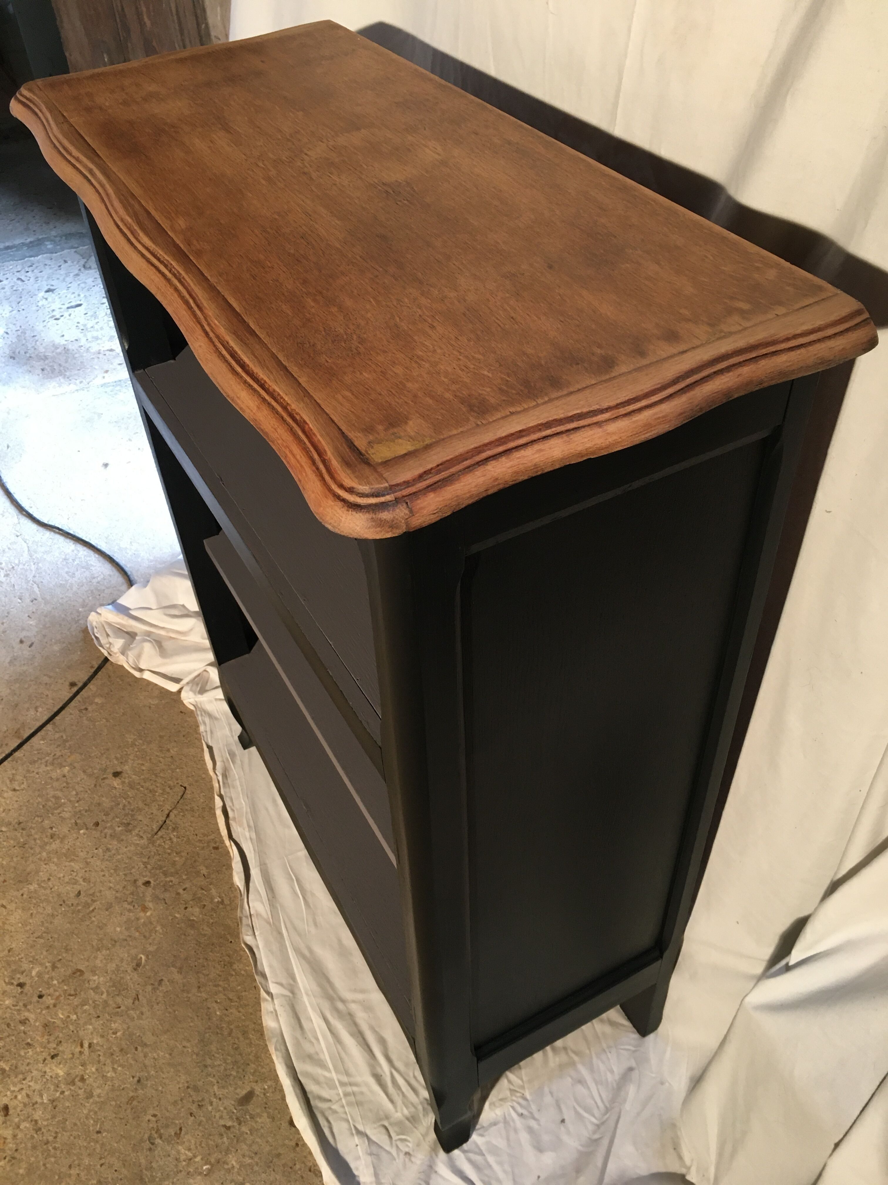 Oak, black and gray bookcase