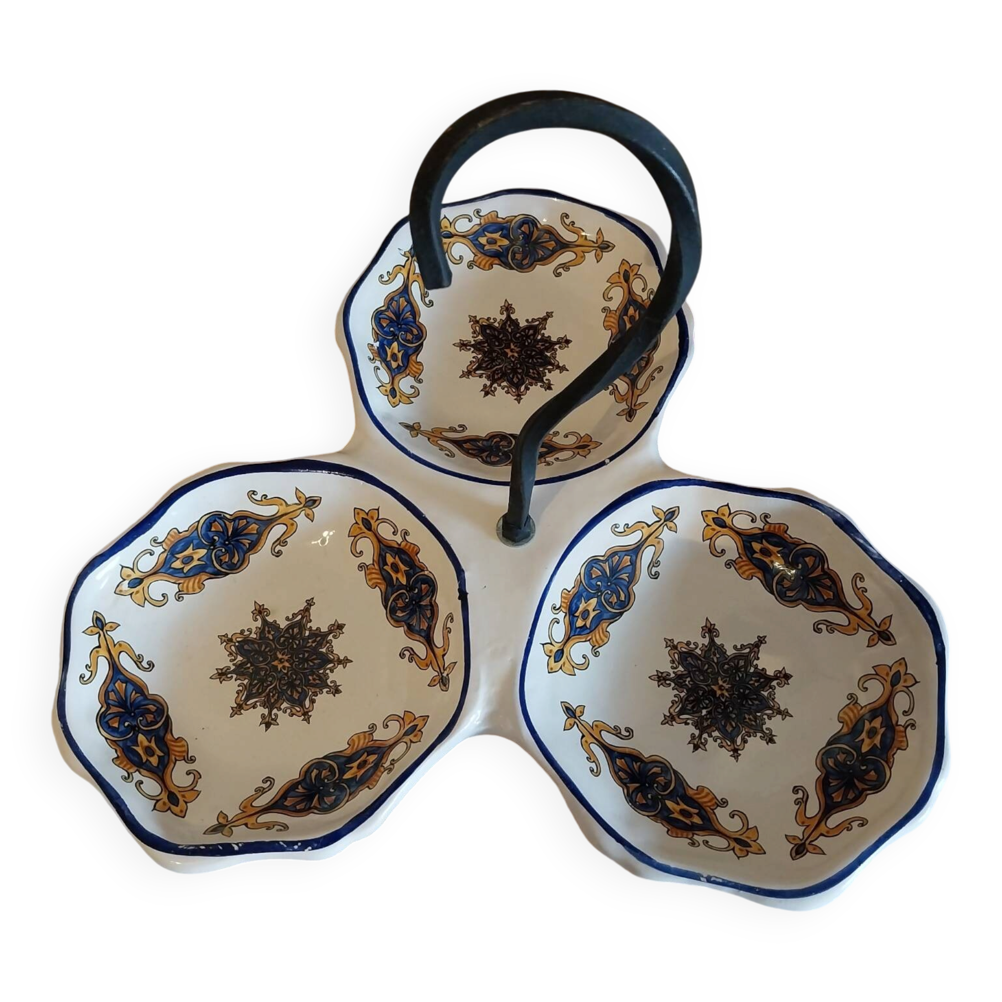 Serving dish in 3 parts + vintage wrought iron handle