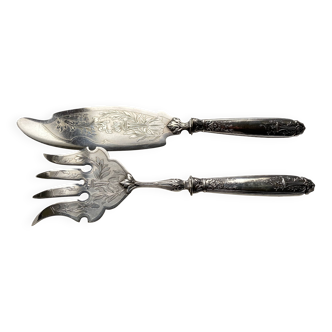 Silver dessert serving cutlery