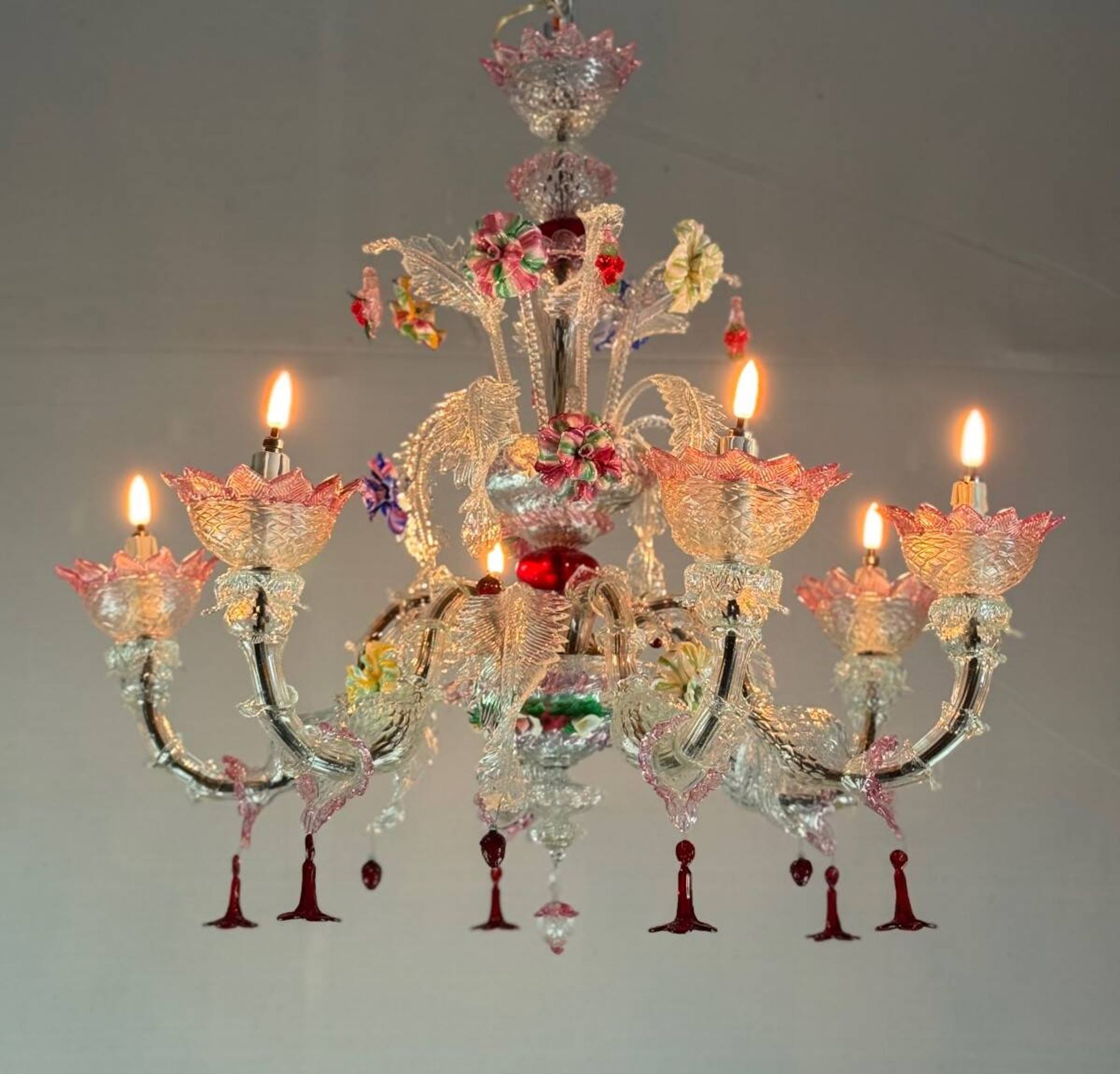 Venetian chandelier in multicolored Murano glass, 6 light arms circa 1920
