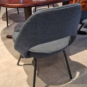 Ensemble de 4 chaises Executive Eero Saarinen 72CC pour Knoll – Mid-Century Modern