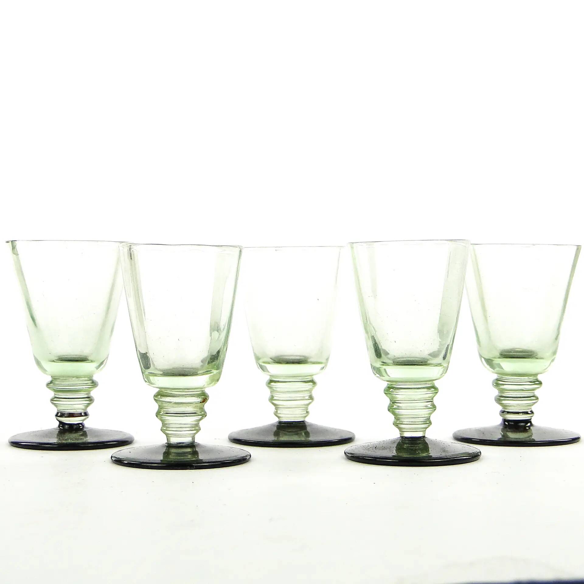 Ensemble de cinq verres, Art Déco, verre, Pologne, années 1930