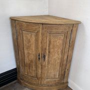 Oak corner unit