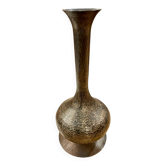 Vase métal martelé