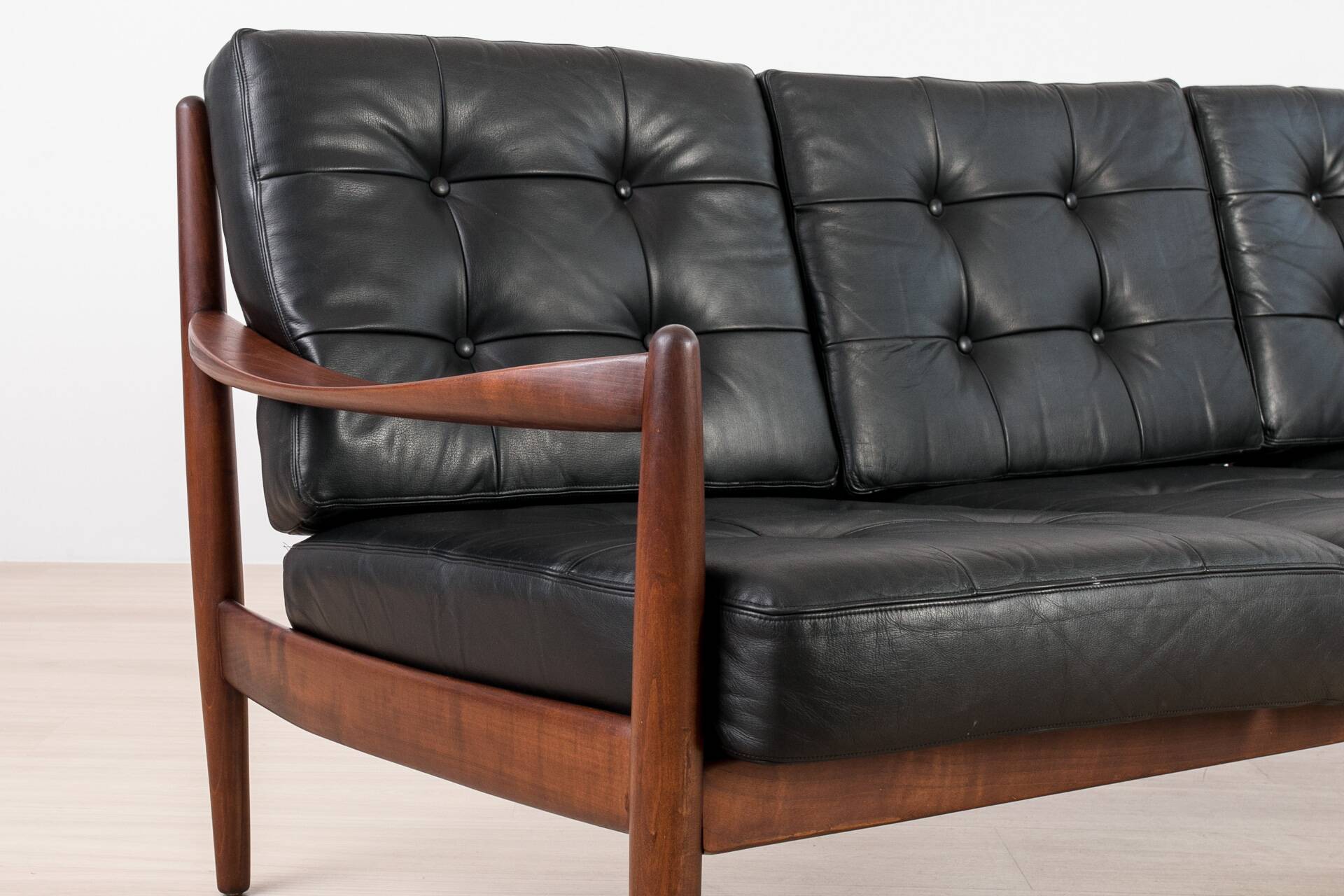 Scandinavian Three-Seat Sofa in Solid Wood and Black Leather, 1960s