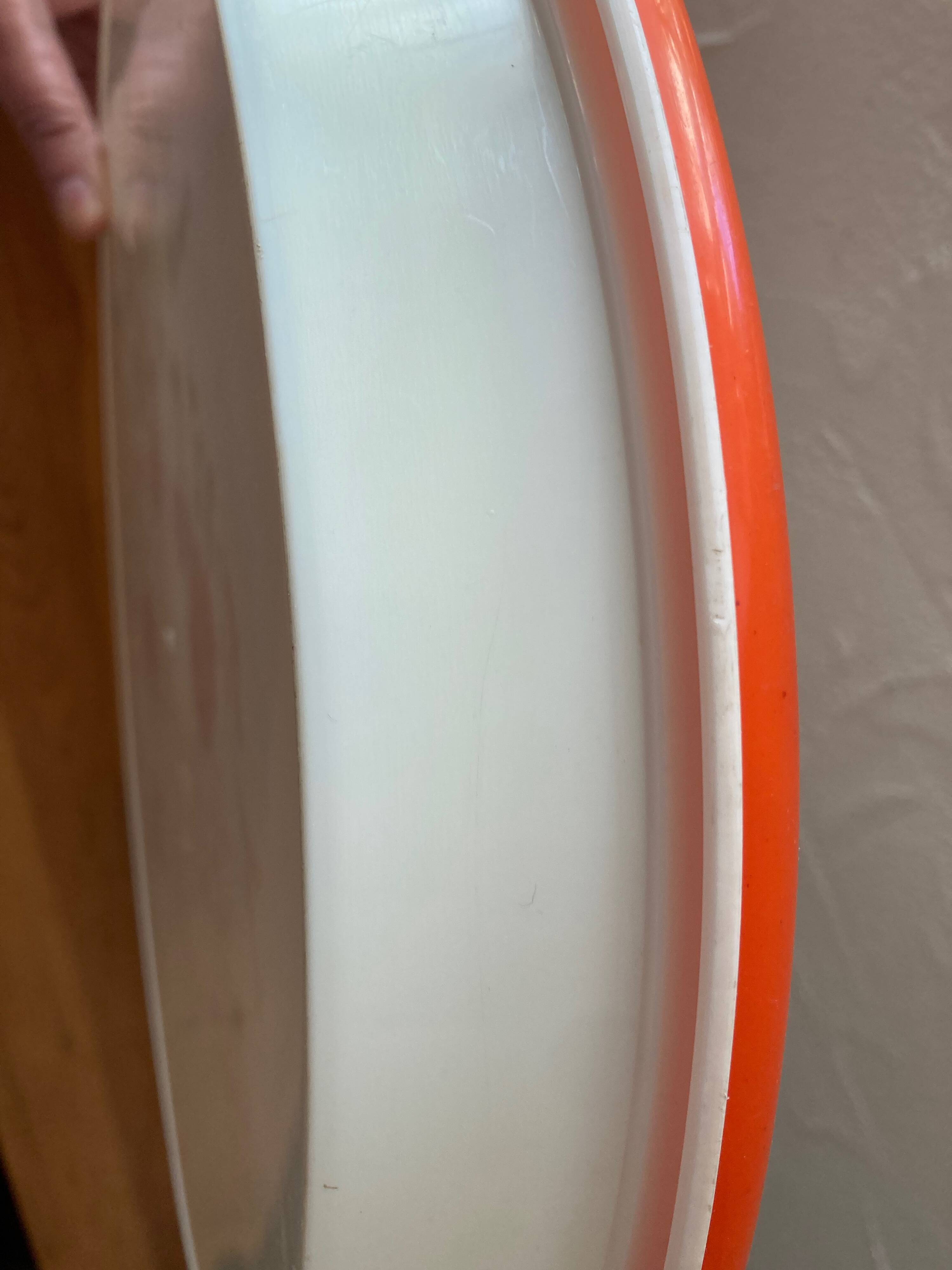 Vintage round tray with floral decoration