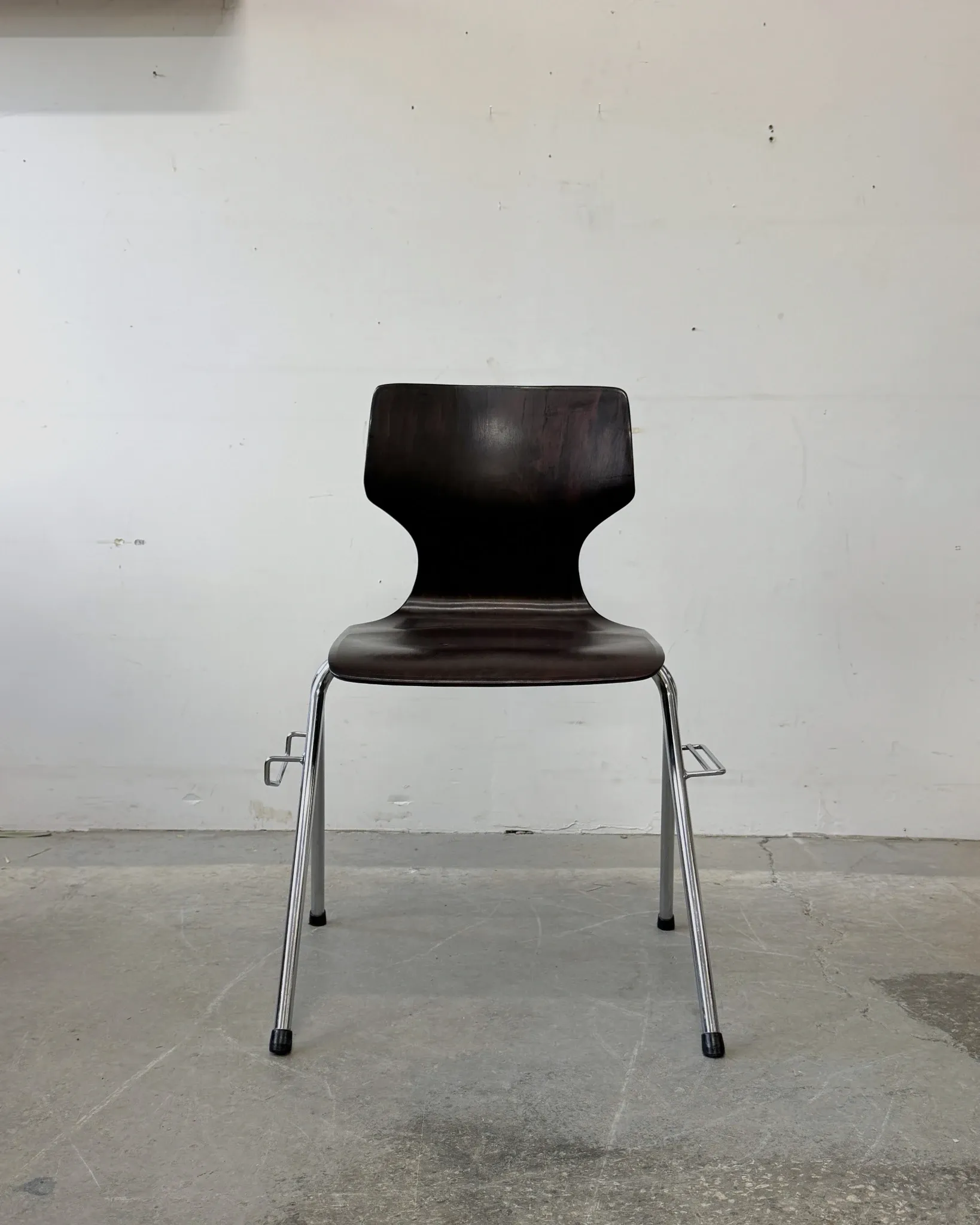 Ensemble de 4 chaises empilables, Pagwood (Pagholz), Allemagne, années 1960/70.