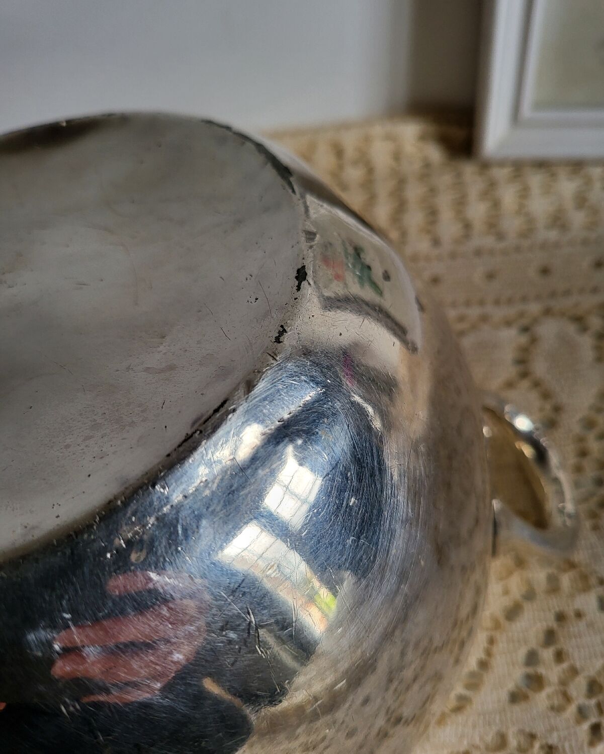 Silver-plated metal planter pot