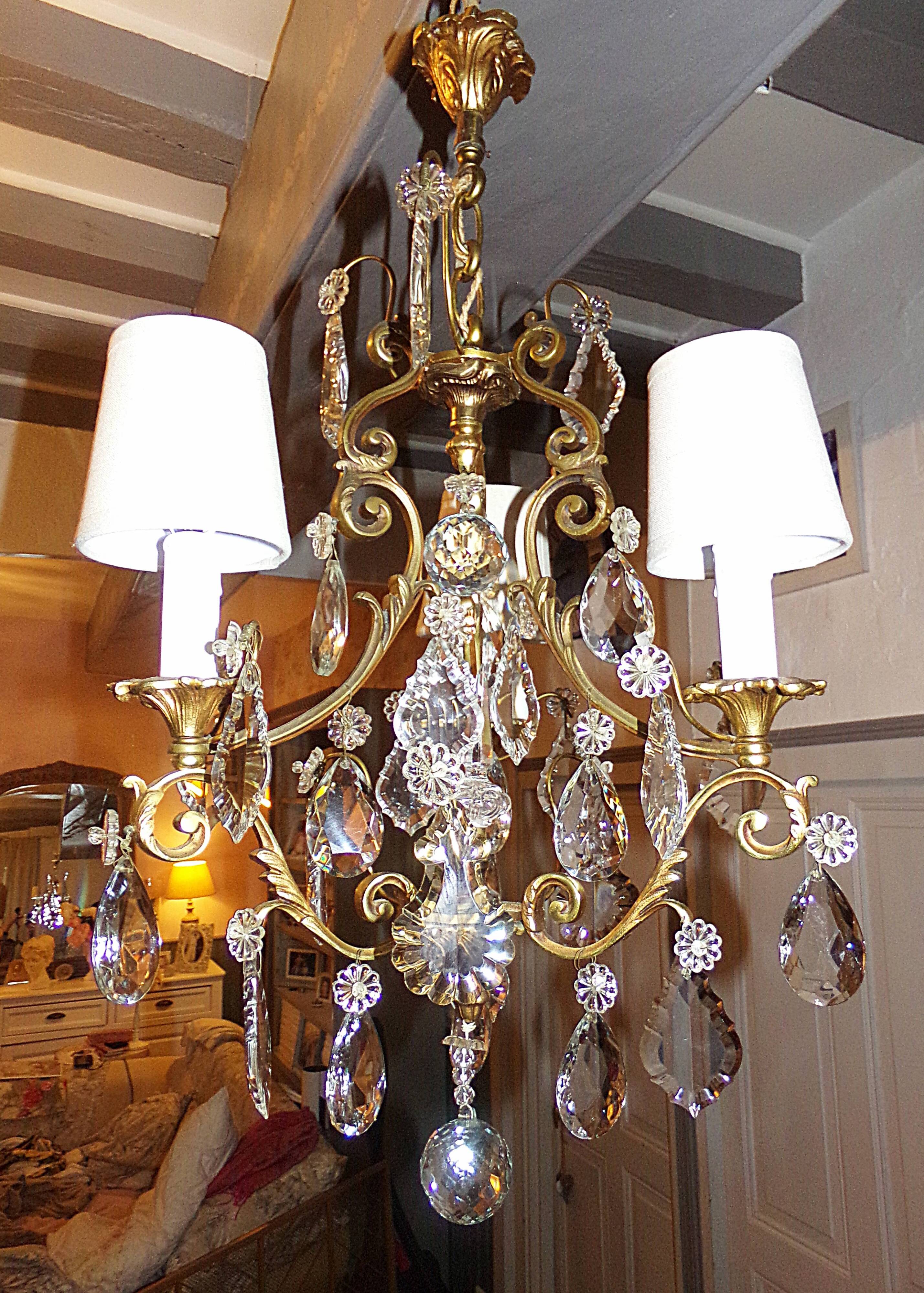 Antique Brass Chandelier with Antique Tassels and Lampshades