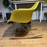 RAR EAMES HERMAN MILLER 1977 US FONT